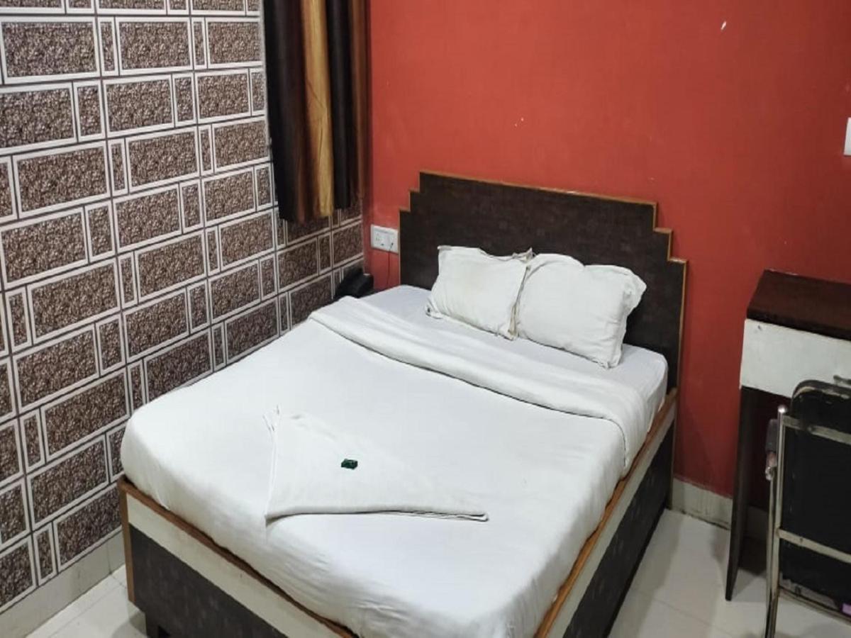 Hotel Kashi ורנאסי מראה חיצוני תמונה